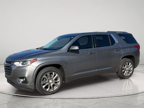 Used 2018 Chevrolet Traverse Premier w/ Driver Confidence II Package image 15