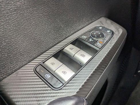 Used 2024 Mitsubishi Outlander SE image 24