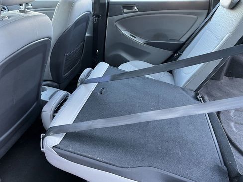 Used 2017 Hyundai Accent SE image 14