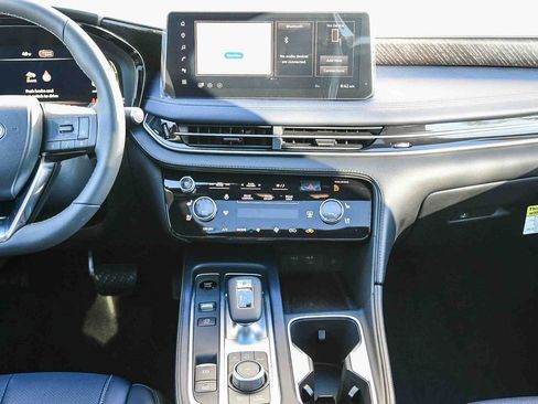 Certified 2026 INFINITI QX60 Sport w/ Dark Cargo Package AWD/4WD image 12