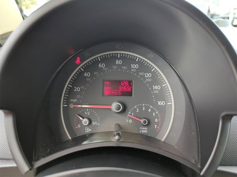 Used 2008 Volkswagen Beetle SE image 39