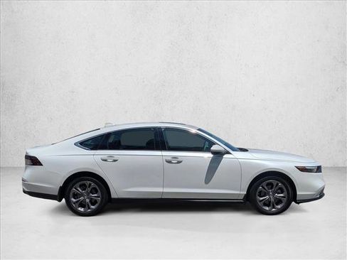 Used 2024 Honda Accord EX image 4