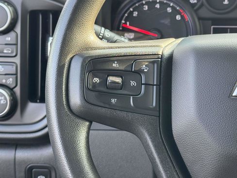 Used 2022 Chevrolet Silverado 1500 Custom AWD/4WD image 7
