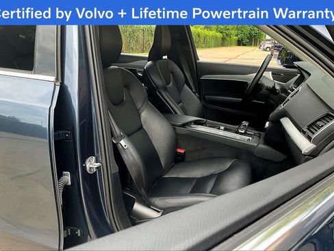 Certified 2025 Volvo XC90 B5 Core image 9
