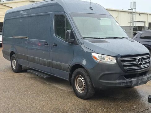 Used 2019 Mercedes-Benz Sprinter 170 image 6