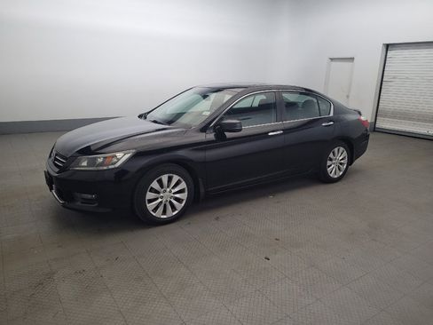 Used 2015 Honda Accord EX-L image 2