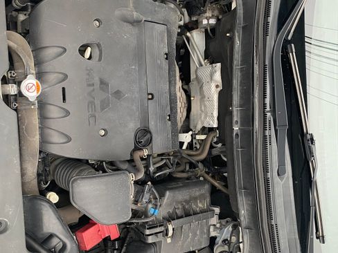 Used 2015 Mitsubishi Outlander Sport GT image 19