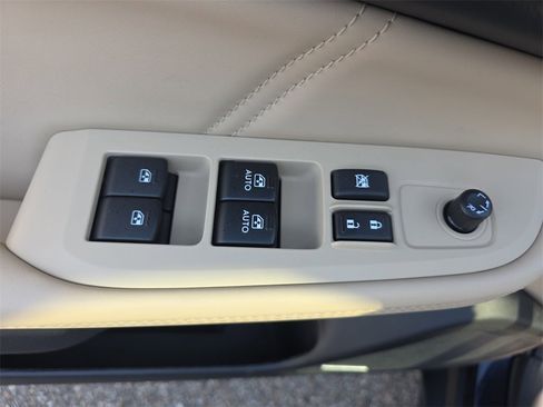 Used 2018 Subaru Outback 2.5i Limited image 27