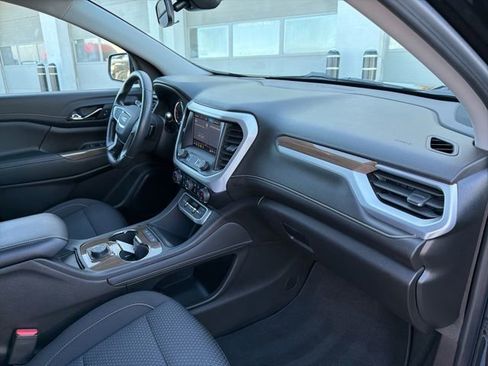 Used 2023 GMC Acadia SLE w/ Elevation Edition image 27