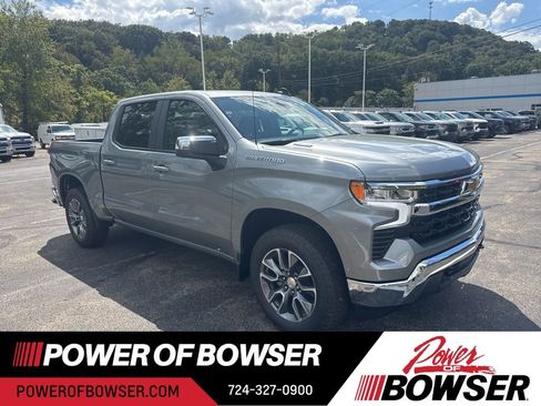 New 2026 Chevrolet Silverado 1500 LT image 3