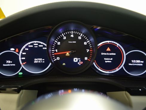 Certified 2021 Porsche Cayenne Coupe image 24