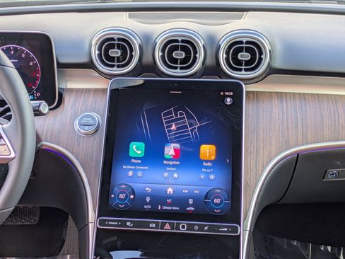 New 2025 Mercedes-Benz C 300 4MATIC Sedan image 30