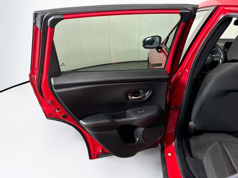 Used 2024 Honda HR-V Sport image 25