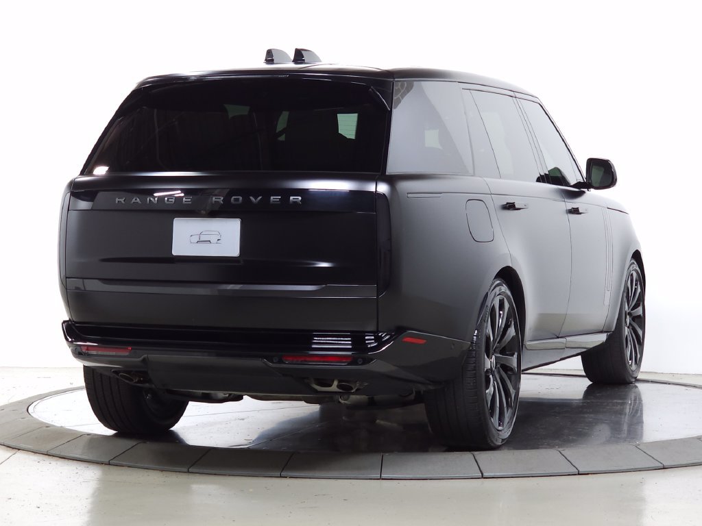 Used 2025 Land Rover Range Rover Long Wheelbase SE AWD/4WD image 9