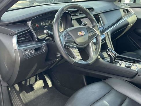 Used 2023 Cadillac XT5 Premium Luxury image 12