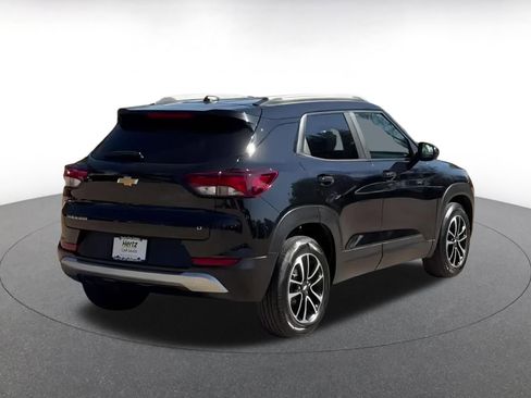 Used 2025 Chevrolet TrailBlazer LT image 14