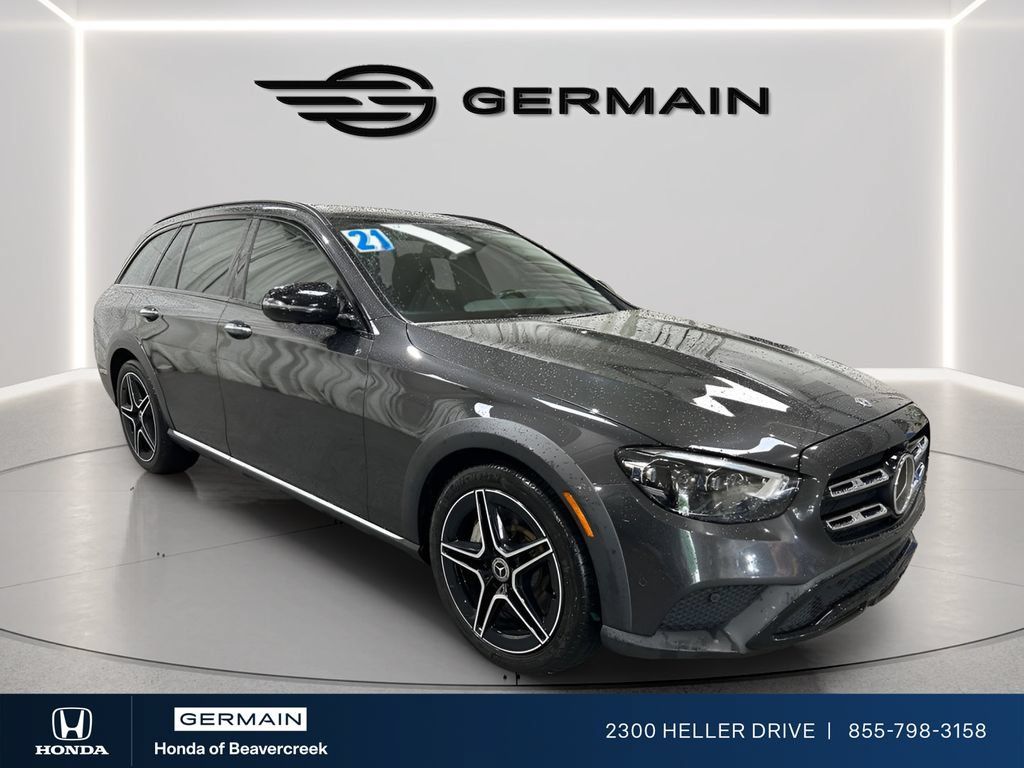 Used 2021 Mercedes-Benz E 450 4MATIC All-Terrain Wagon image 2