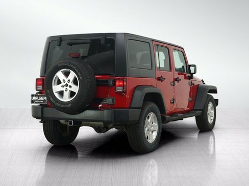 Used 2014 Jeep Wrangler Unlimited Sport w/ Quick Order Package 24S AWD/4WD image 5