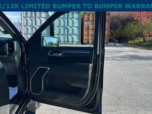 Certified 2025 Chevrolet Silverado 1500 LT image 38