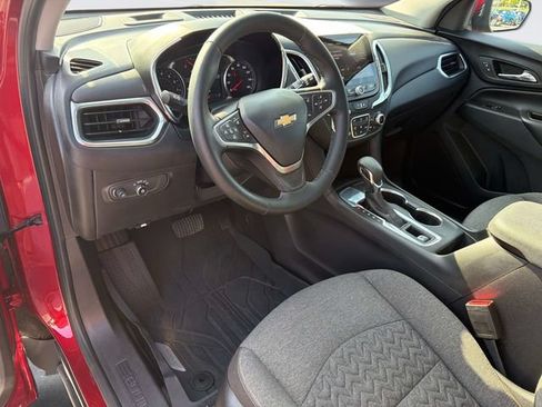 Used 2023 Chevrolet Equinox LT FWD image 23