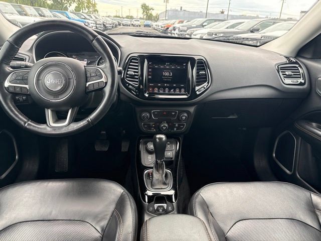 Used 2018 Jeep Compass Limited AWD/4WD image 10