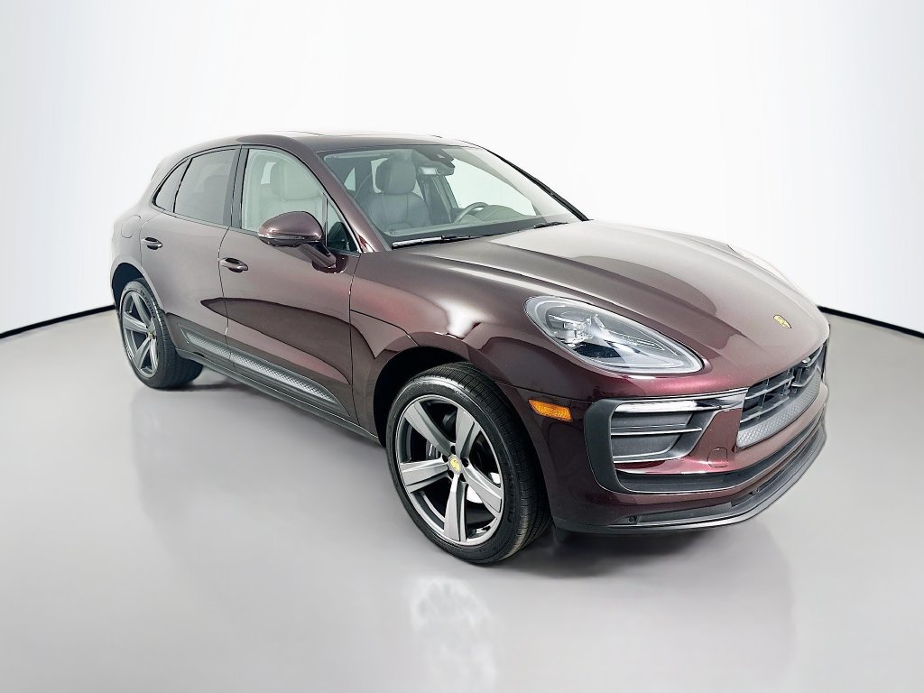 Certified 2026 Porsche Macan Turbo AWD/4WD image 7