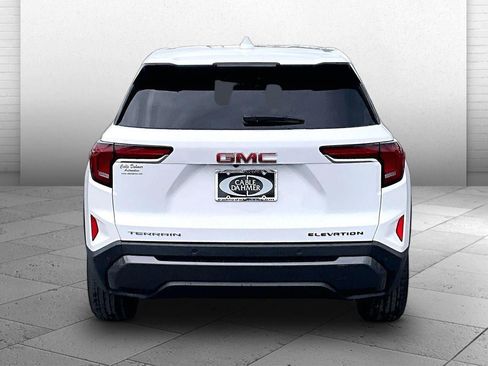 Used 2026 GMC Terrain Elevation FWD image 3