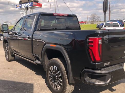 Used 2025 GMC Sierra 2500 Denali Ultimate image 5