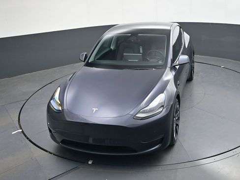 Used 2022 Tesla Model Y Performance image 21