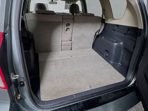 Used 2007 Toyota RAV4 2WD image 32