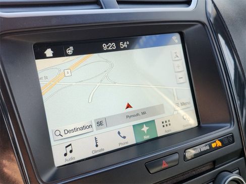 Used 2017 Ford Explorer XLT w/ Equipment Group 202A image 19