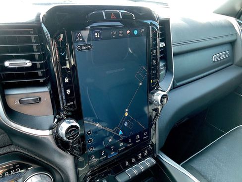 Used 2023 RAM 1500 Laramie image 21