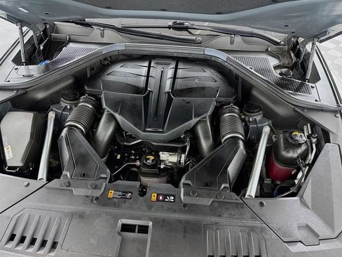 Used 2022 Genesis GV80 3.5T w/ Prestige Package 07 image 32