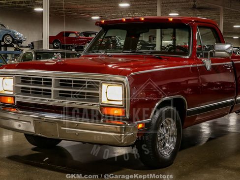 Used 1989 Dodge D/W Truck 150 image 26