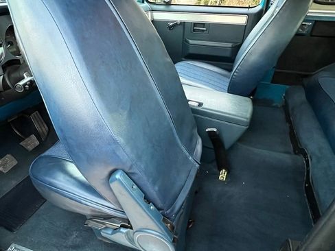 Used 1988 Chevrolet Blazer 4WD image 42