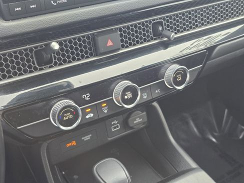 Certified 2024 Honda Civic Sport image 27