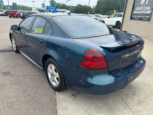 Used 2006 Pontiac Grand Prix w/ Preferred Package FWD image 7