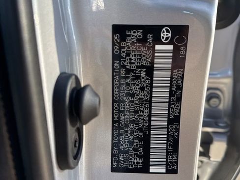 New 2026 Toyota Corolla SE image 28