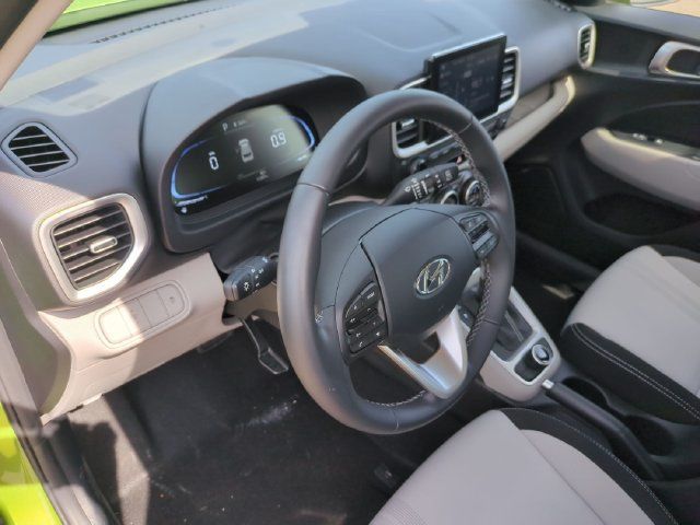 Certified 2024 Hyundai Venue SEL FWD image 7