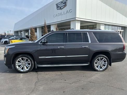 Used 2015 Cadillac Escalade ESV Luxury image 1