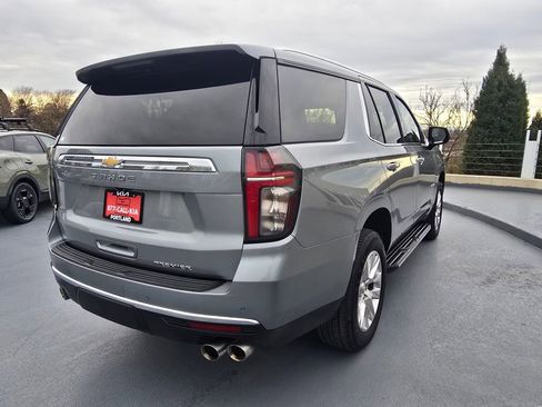 Used 2024 Chevrolet Tahoe Premier AWD/4WD image 3