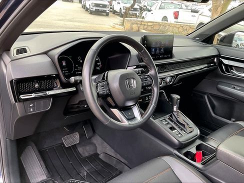 Used 2023 Honda CR-V Sport Touring image 17