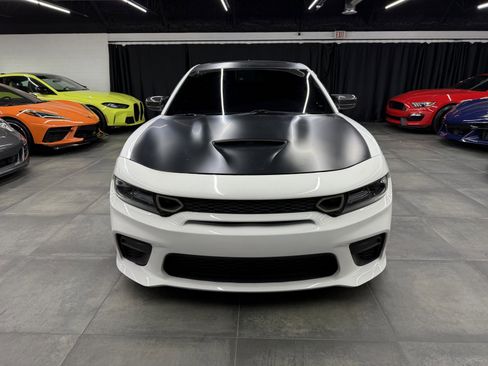 Used 2017 Dodge Charger R/T image 10