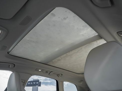 New 2026 Volvo XC60 B5 Ultra w/ Protection Package Premier image 32