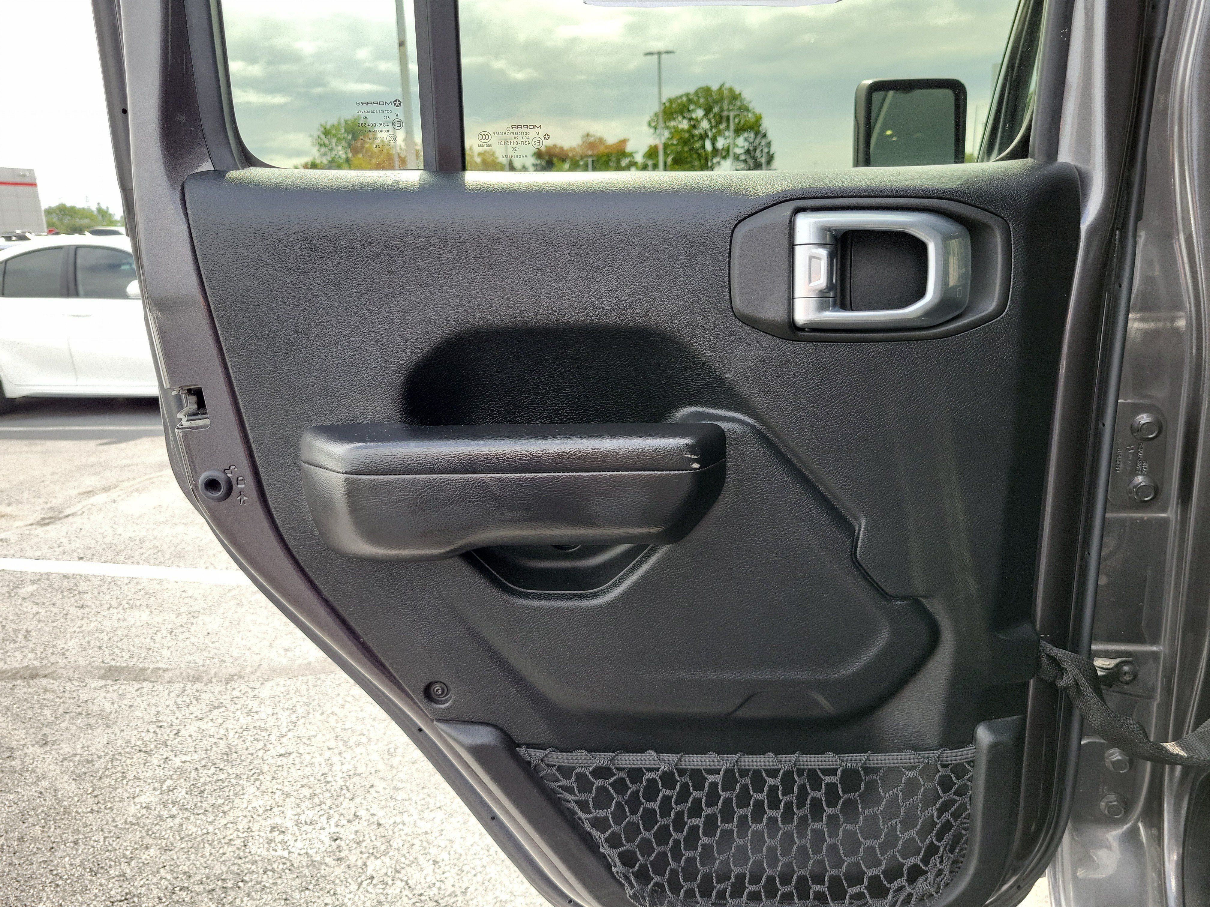 Used 2020 Jeep Wrangler Unlimited Sport S AWD/4WD image 11