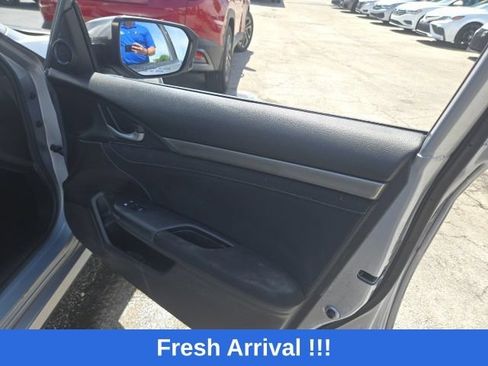 Used 2019 Honda Civic EX image 14