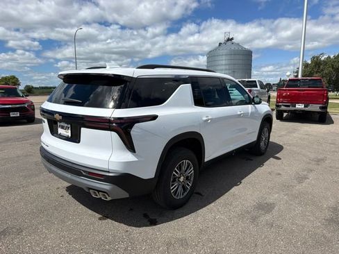 New 2026 Chevrolet Traverse LT AWD/4WD image 5