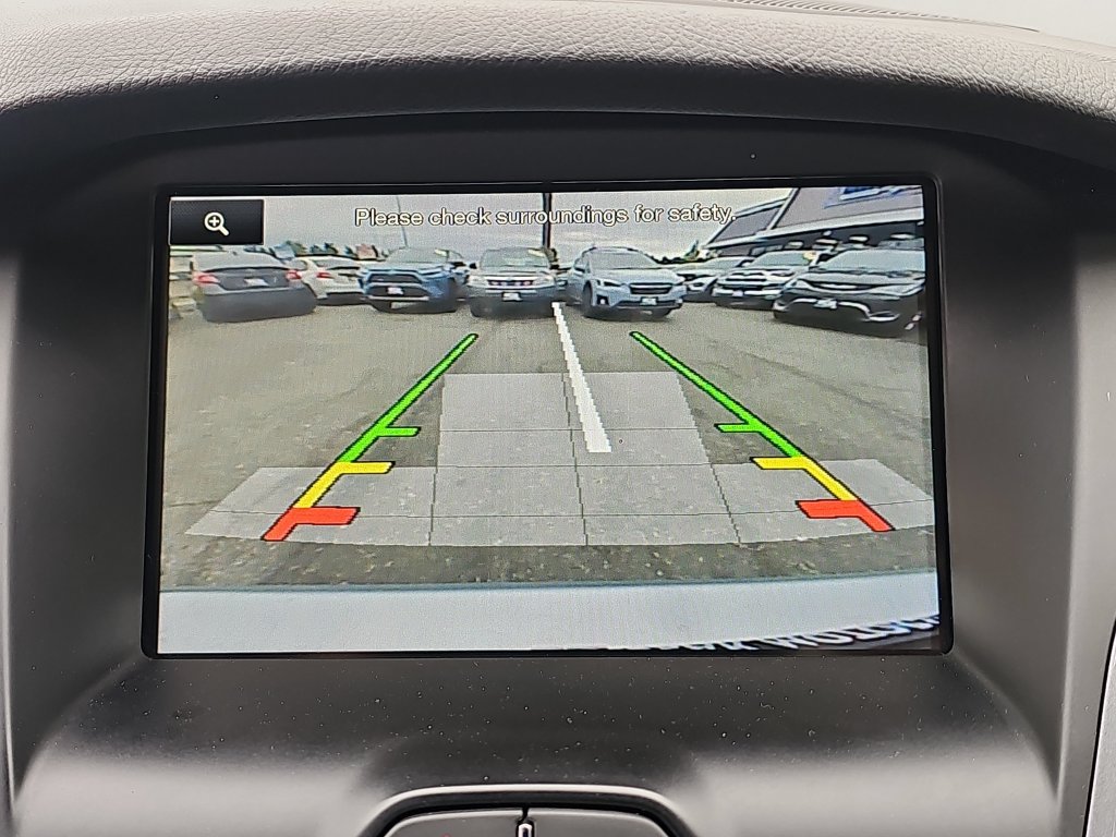 Used 2014 Ford Focus Titanium FWD image 29