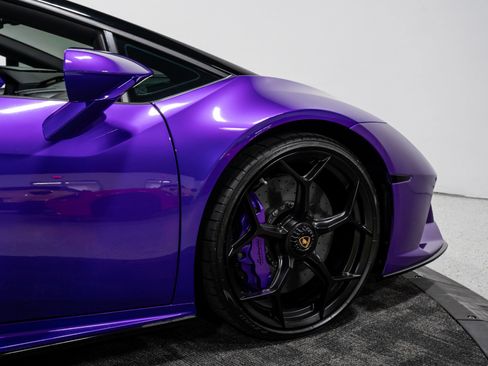 Used 2020 Lamborghini Huracan EVO AWD/4WD image 35