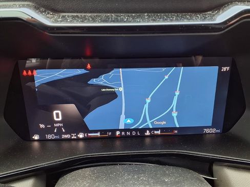 Used 2024 Chevrolet Colorado ZR2 image 22